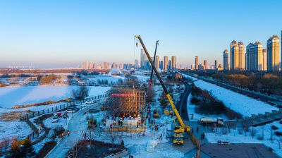音乐长廊大雪人奇遇乐园修建中