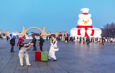 太阳岛雪博会试开园 
