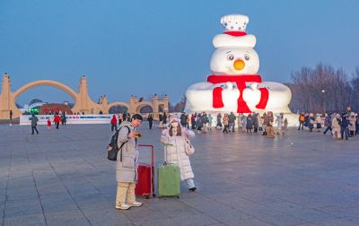 太阳岛雪博会试开园 
