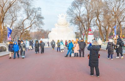 太阳岛雪博会试开园