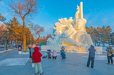 太阳岛雪博会试开园 
