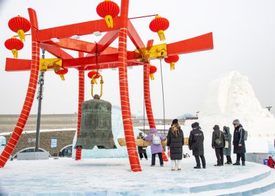 白天冰雪大世界