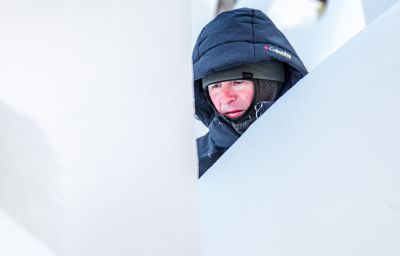 太阳岛雪博会国际雪雕比赛外国选手比赛制作中（1月8日）