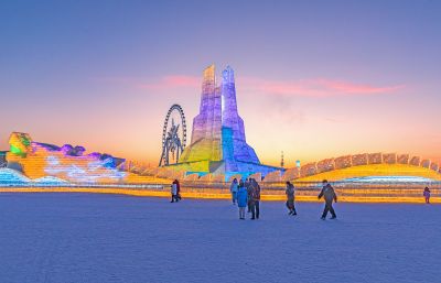 冰雪大世界闭园 （2月26日）