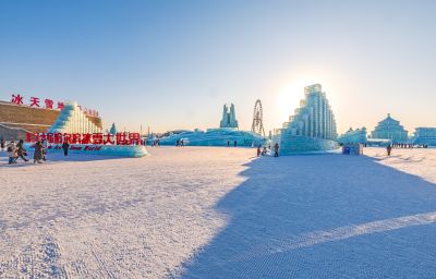 冰雪大世界闭园 （2月26日）