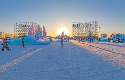 冰雪大世界闭园 （2月26日）