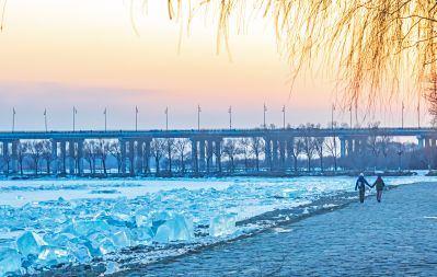 一湖三岛“钻石海” （2月25日）