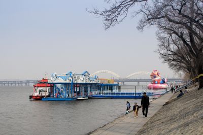 城市