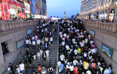 中央大街地下过街通道