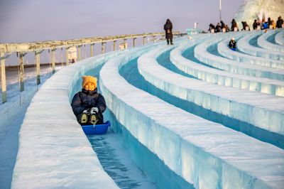 白天冰雪大世界