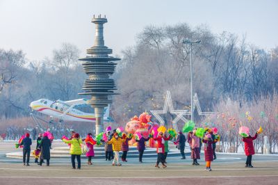 劳动公园冰雪彩灯乐园照片 （1月份照片）