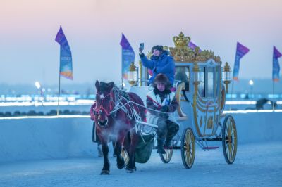松花江冰雪嘉年华掠影 （1月份照片）