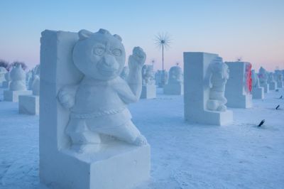 松花江上雪人谷（1月份照片）