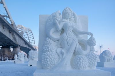 松花江上雪人谷（1月份照片）
