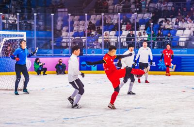 上合组织雪地足球赛开幕（3月1日）