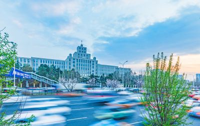 和兴路东北林业大学春日晚霞 晚高峰 （四月）