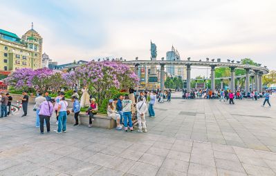 松花江斯大林公园江畔春光