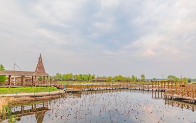 春到长岭湖 