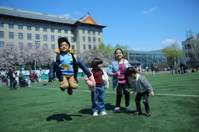 哈尔滨工程大学杏花节