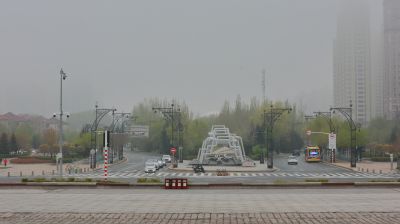 清晨雾中群力音乐公园