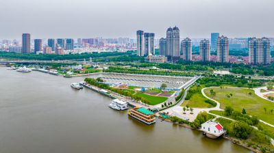群力外滩湿地