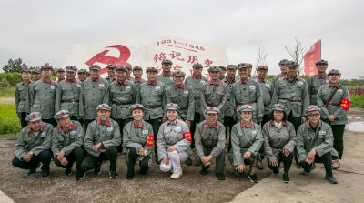阿城区老干部主题党日参观东北抗联体验式国防教育基地