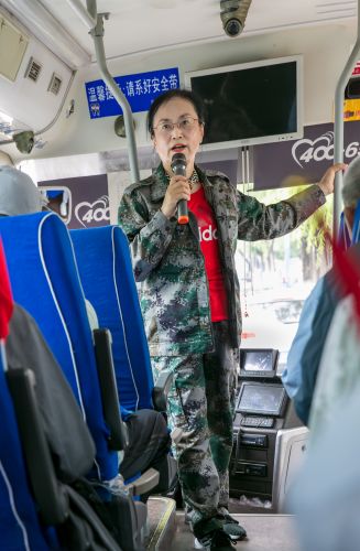 阿城区老干部主题党日参观东北抗联体验式国防教育基地
