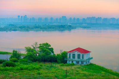 阳明滩湿地晨光