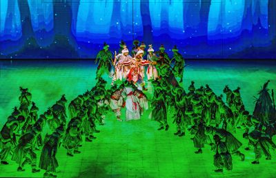 大型奇幻秀王的战车首演
