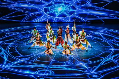 大型奇幻秀王的战车首演