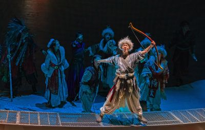 大型奇幻秀王的战车首演