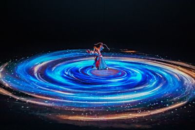 大型奇幻秀王的战车首演