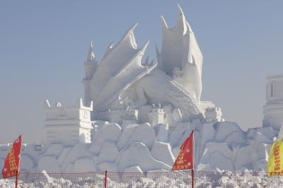 龙雪雕