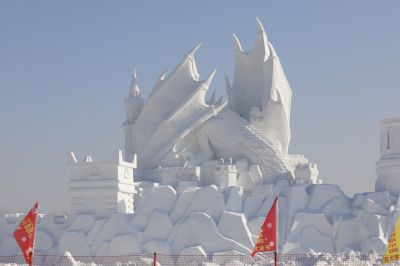 龙雪雕