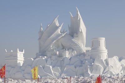 龙雪雕