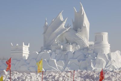 龙雪雕