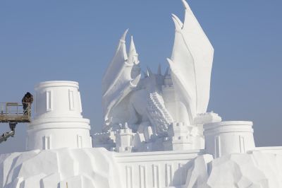 龙雪雕