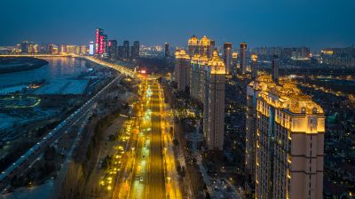 夜晚群力音乐长廊
